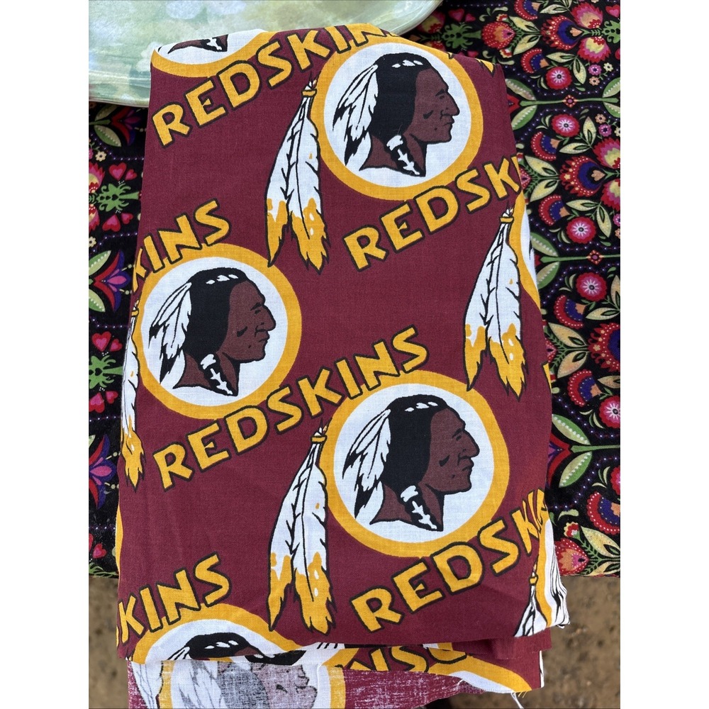 Washington Redskins Football Fabric Quilting Sewing Cotton 57" Wide  1 Yard